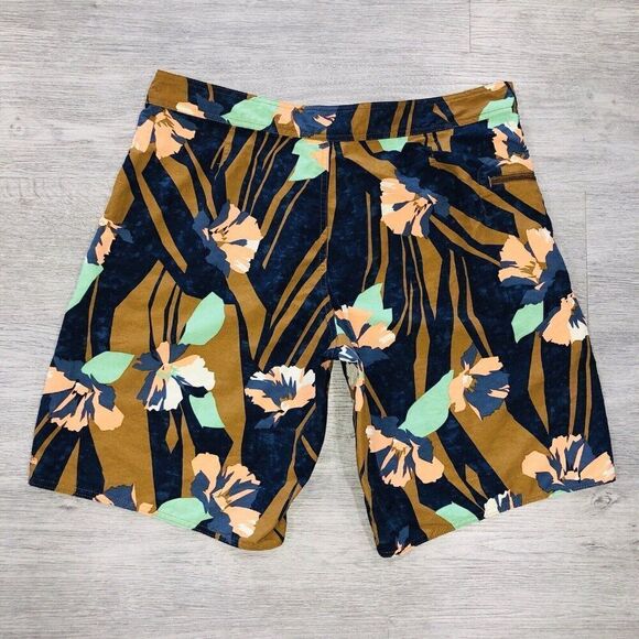 PATAGONIA Mens 36 Wavefarer Board Shorts Swim Trunks Hawaiian Surfing Drawstring - Picture 2 of 9